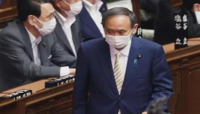 日本首相几年一届，日本首相为什么一年一换