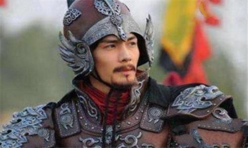 刘备伐吴失去了十位大将：张飞熟睡中被取首级（黄忠被射死）
