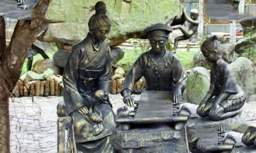 黄道婆纺织塑像