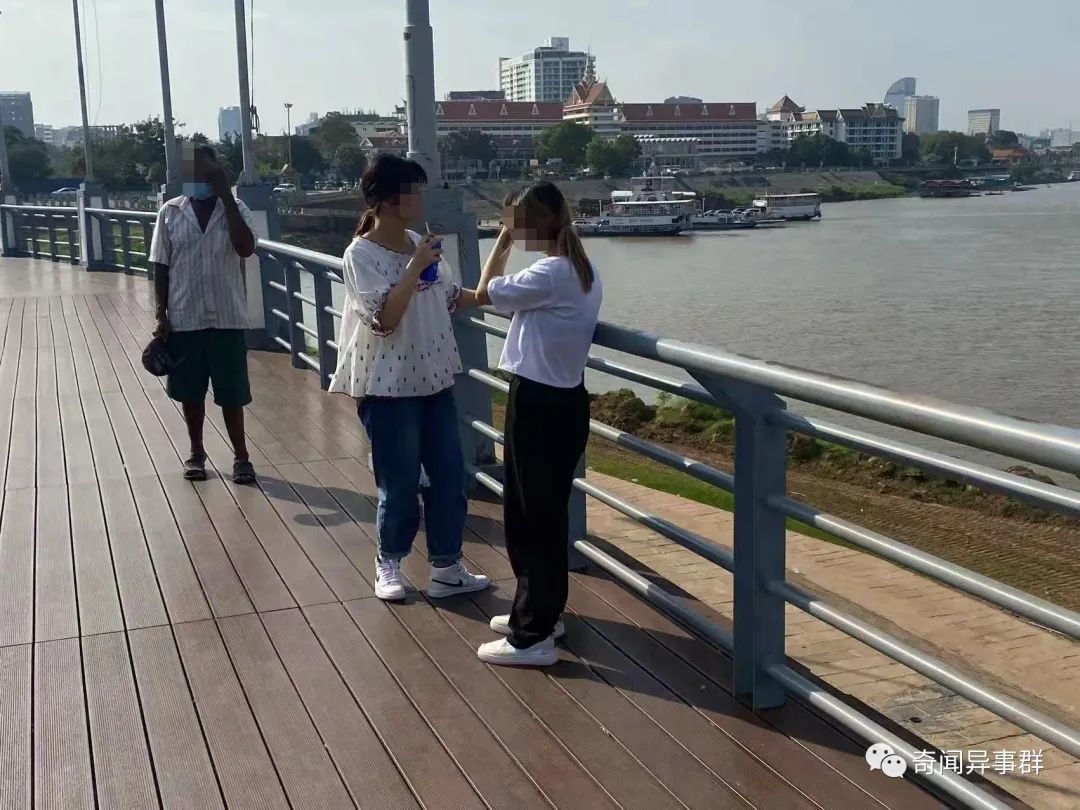 世界奇葩风俗盘点：长脖子不算啥，这族女人从小就自我毁容