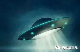 “通天绳”，人顺着绳子向上消失在云雾中，原理至今不明