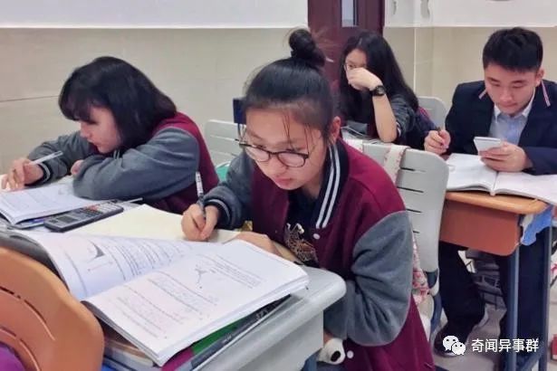 15个听起来很扯却真实发生的奇闻异事