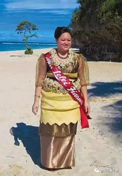 真外星人？墨西哥国会揭晓非人类化石