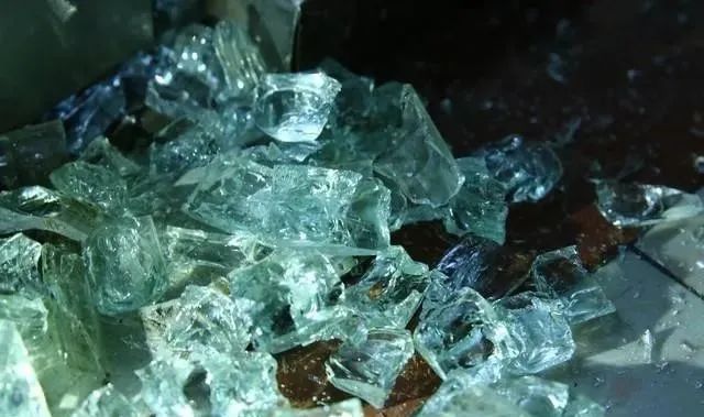 “史前科技产品”是否证明，人类出现之前，存在其他文明？