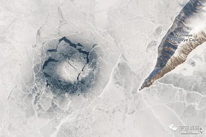 3米高的类人生物？外星基地？1637米深的贝加尔湖隐藏着什么？