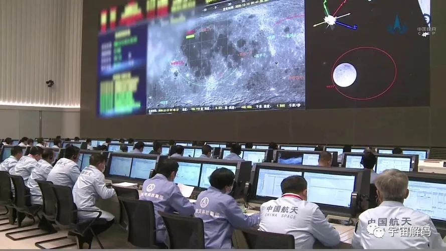 我国卫星遭不明物体的攻击失去联系，后经300天的修复才正常运行