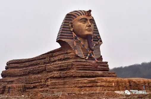 埃及金字塔是如何建造的？