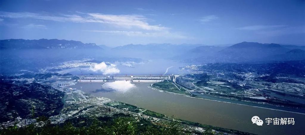 若三峡遭受“毁灭性”攻击，被炸毁后，对中国造成多大的损失？
