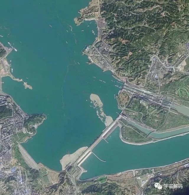 三峡大坝出现裂缝？2000亿大坝还能坚持多少年？