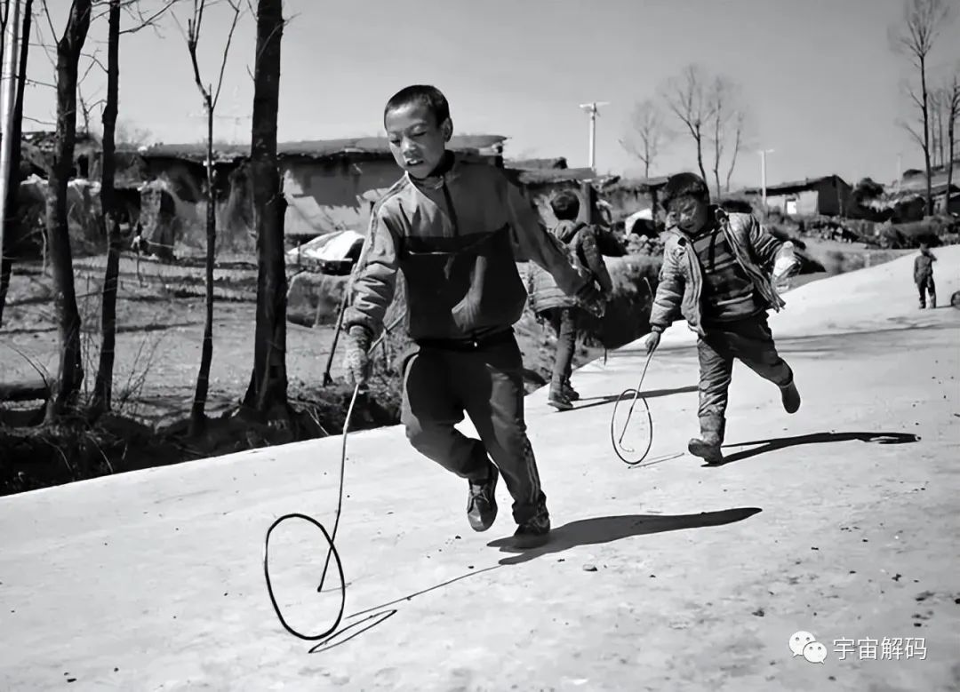 尘封的60年代：献给1960-1969年出生的人，只能看不许哭