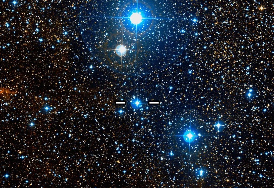 1万5千光年外，一颗快要死亡的恒星！被韦伯拍到罕见时刻