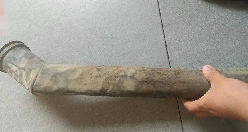 八十年代的那些日常生活用品，仿佛一下子把人拉回了过去