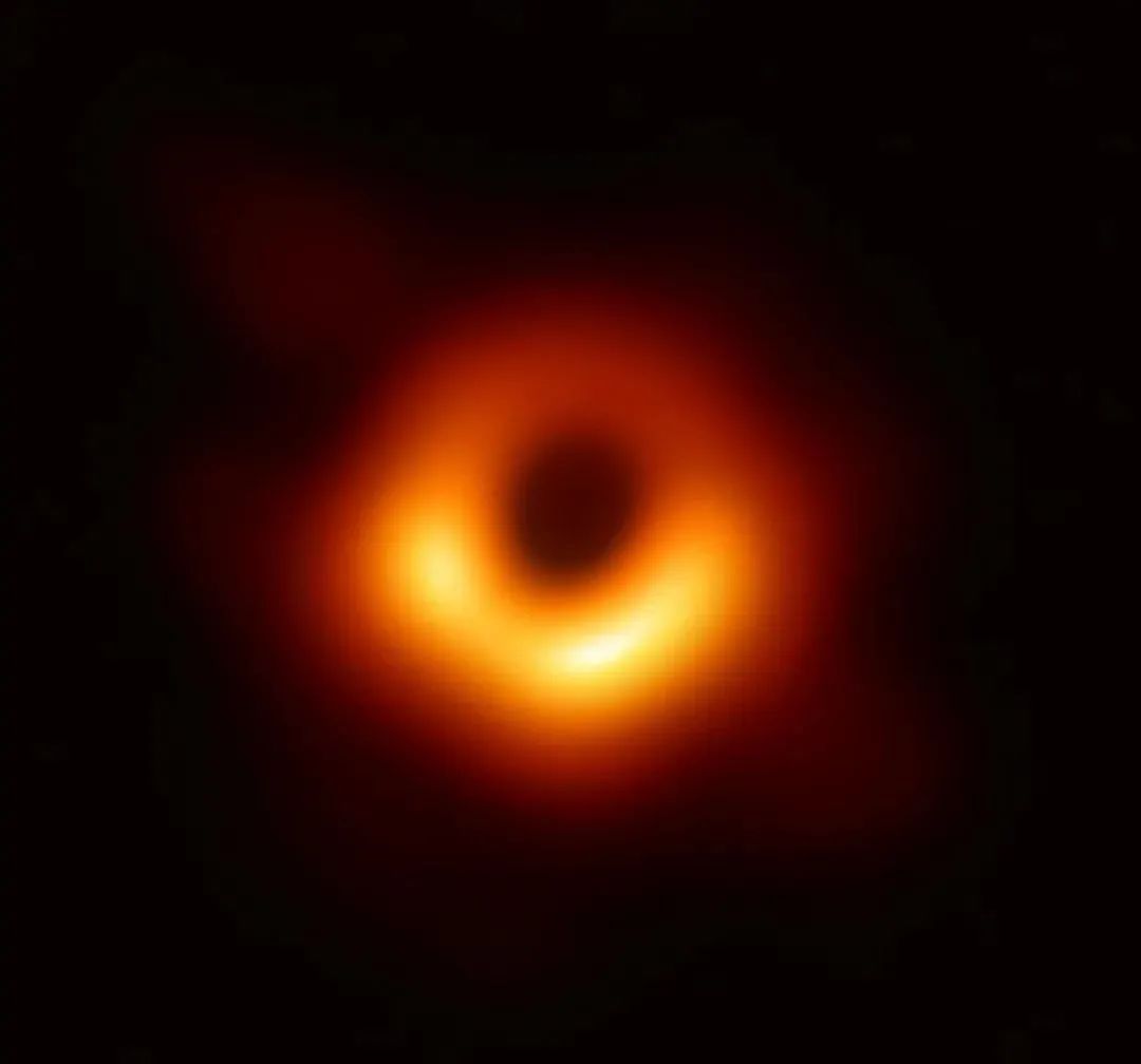 75亿光年外，有什么东西似乎逃离了星系，哈勃疑似拍到尾迹