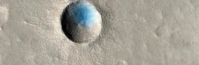 NASA 的火星探测器刚刚发布了30 张令人惊叹的新照片