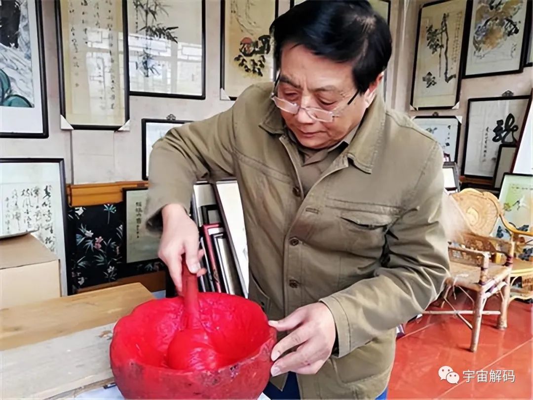 “藕梗拉丝”有什么用？为什么混进印泥当中，卖的比黄金还贵？