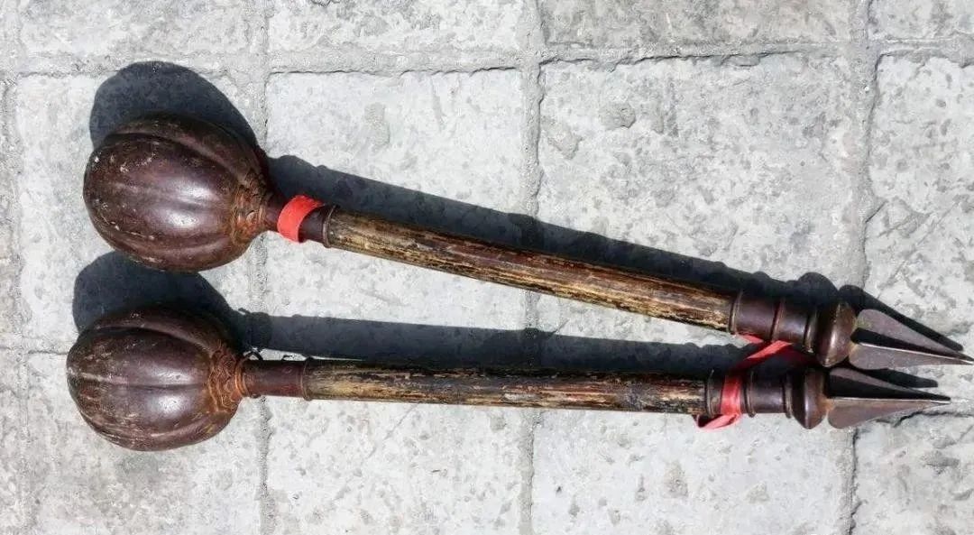揭秘兵器真实重量：古代武将真能举几十斤的兵器打一天？