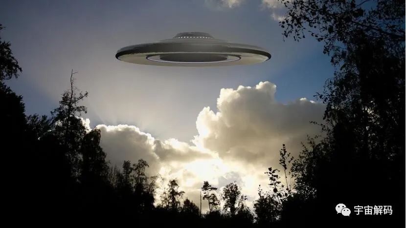 宗教油画上发现UFO，是一种天使的形象