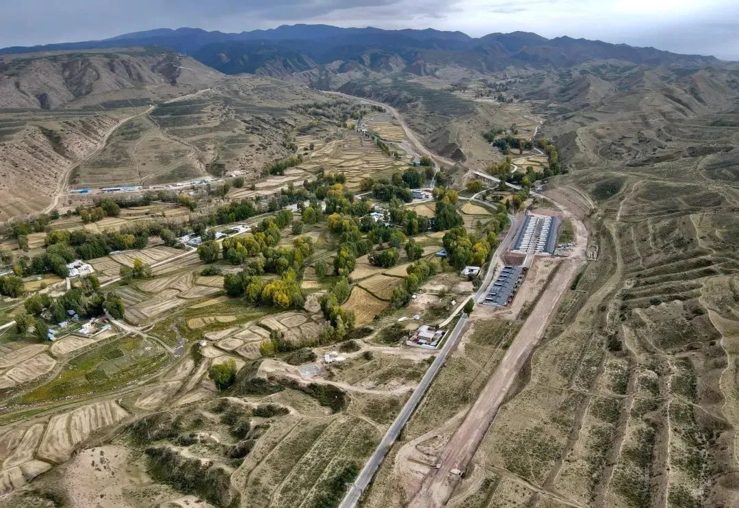 2000年前汉匈争夺的焦点，咽喉要地，河西走廊上的焉支山有多重要