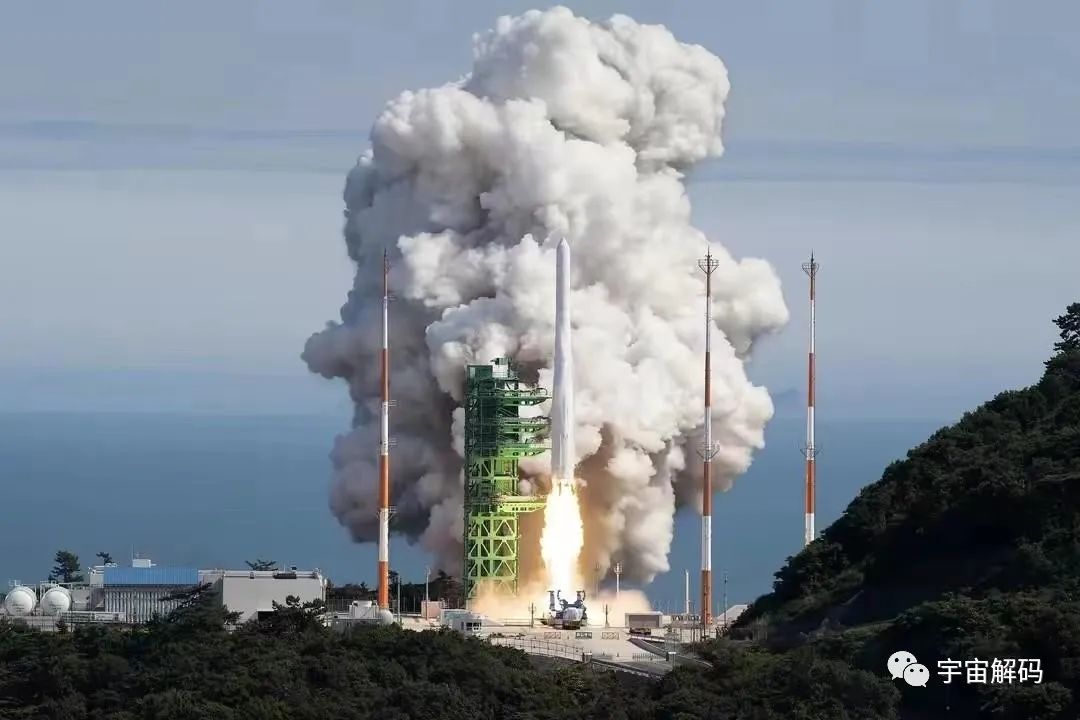 中国航天器五天抵达月球，为啥韩国花四个月？