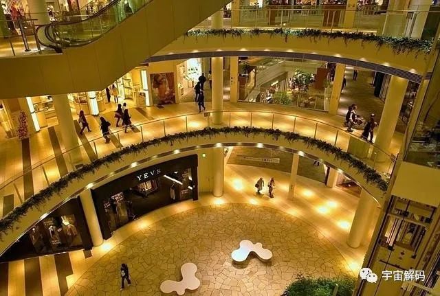 人均身高不超过2米，高铁站为什么要修60米高？